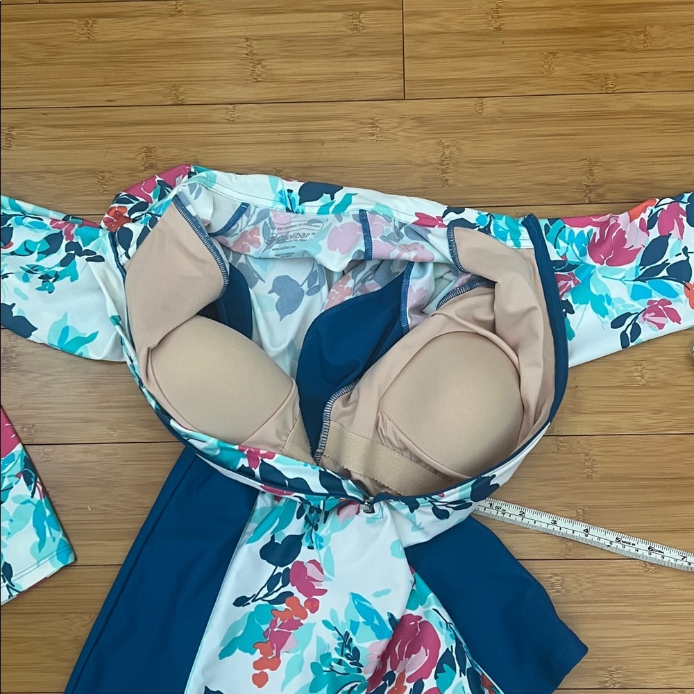 NWT Coolibar Escalante Full Zip Rash Guard 1/4 zip UPF 50+ Blue Floral Sz m bra - Picture 4 of 5
